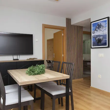 Casa Lite By Bevalle Apartment Escarrilla